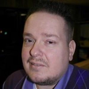 Meet your Posher, Tom